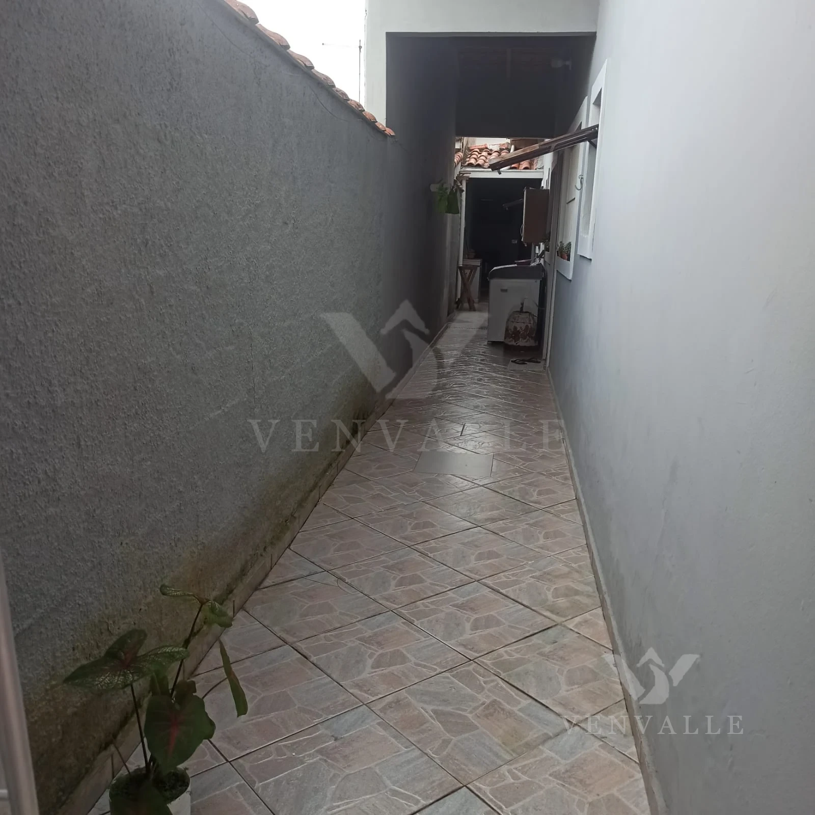Casa à venda — JR 4142657